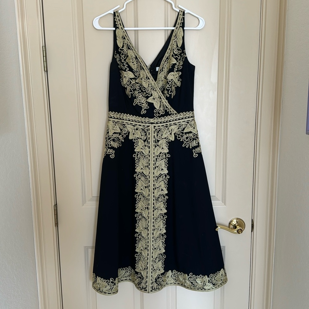 Beth Bowley embroidered metallic gold dress sz 6 excellent condition!